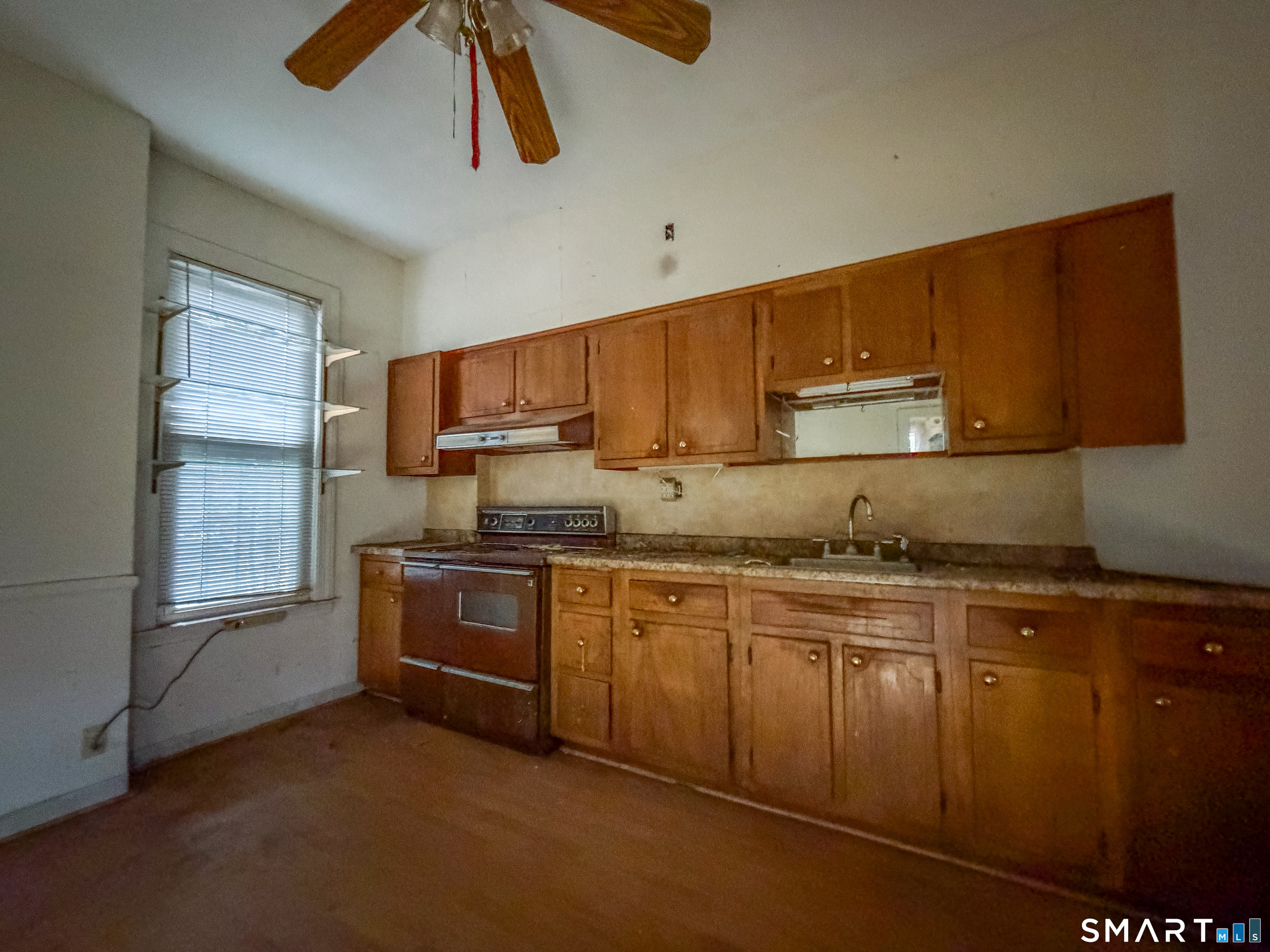 21 Annawan Street Hartford CT 06114
