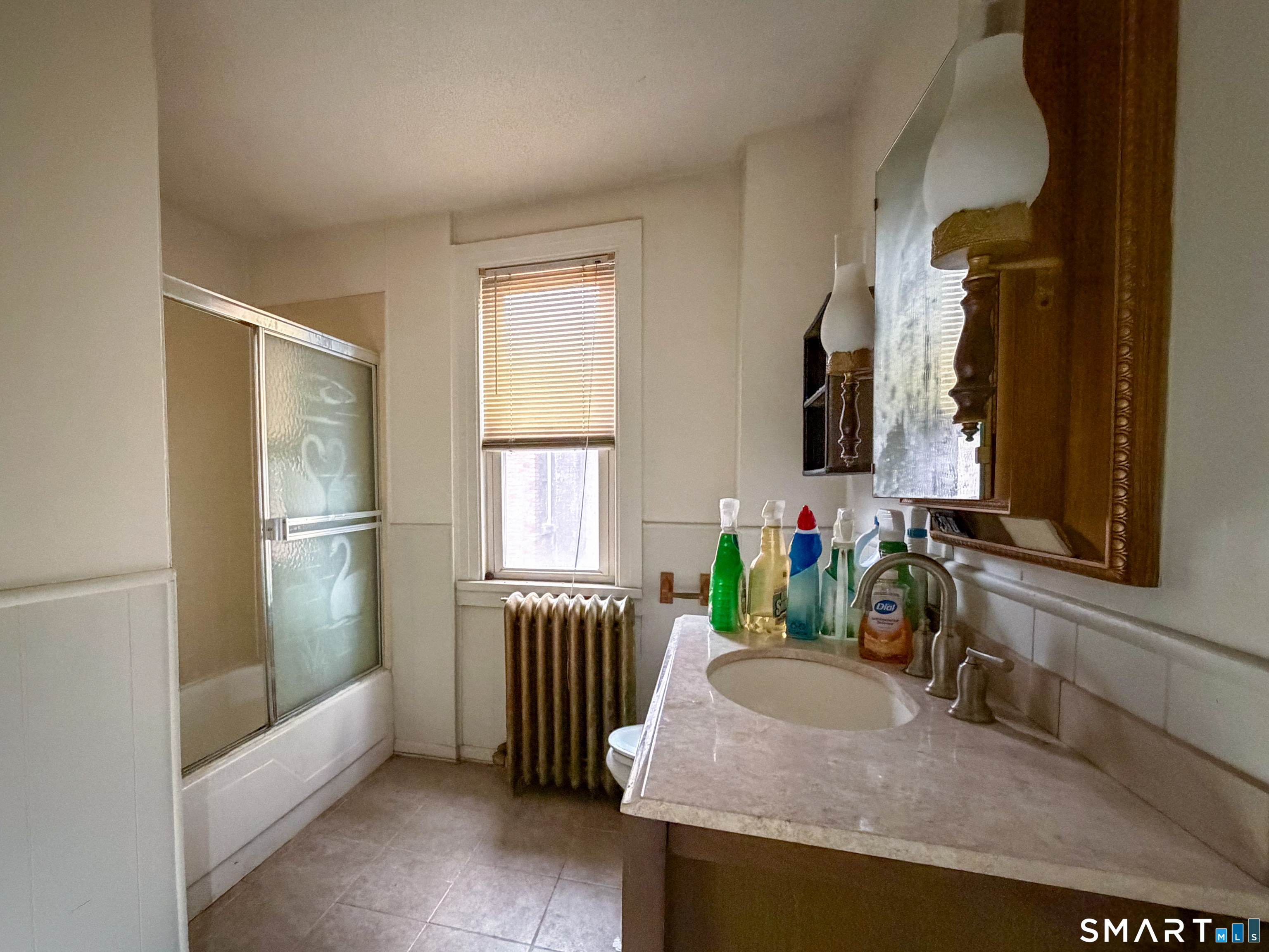 21 Annawan Street Hartford CT 06114