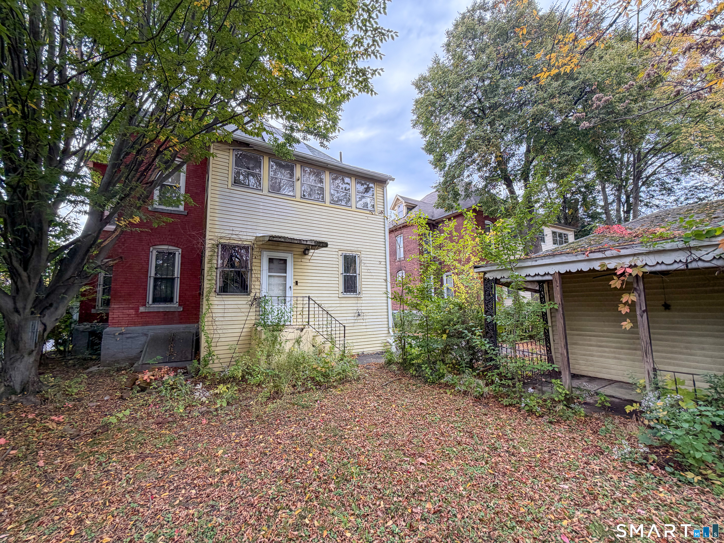 21 Annawan Street Hartford CT 06114