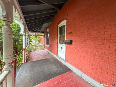 21 Annawan Street Hartford CT 06114