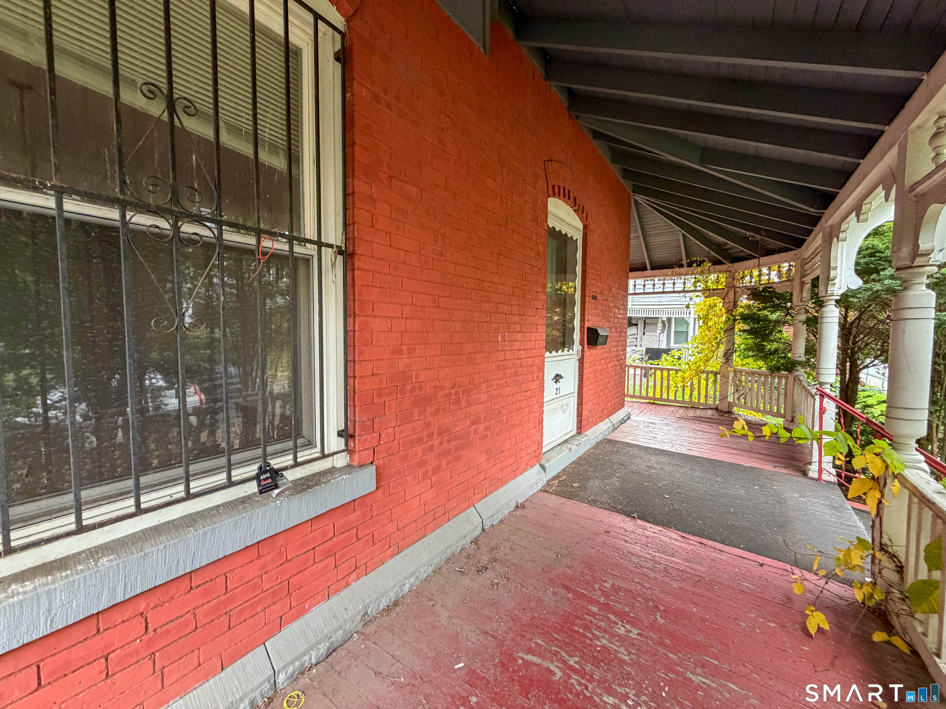 21 Annawan Street Hartford CT 06114