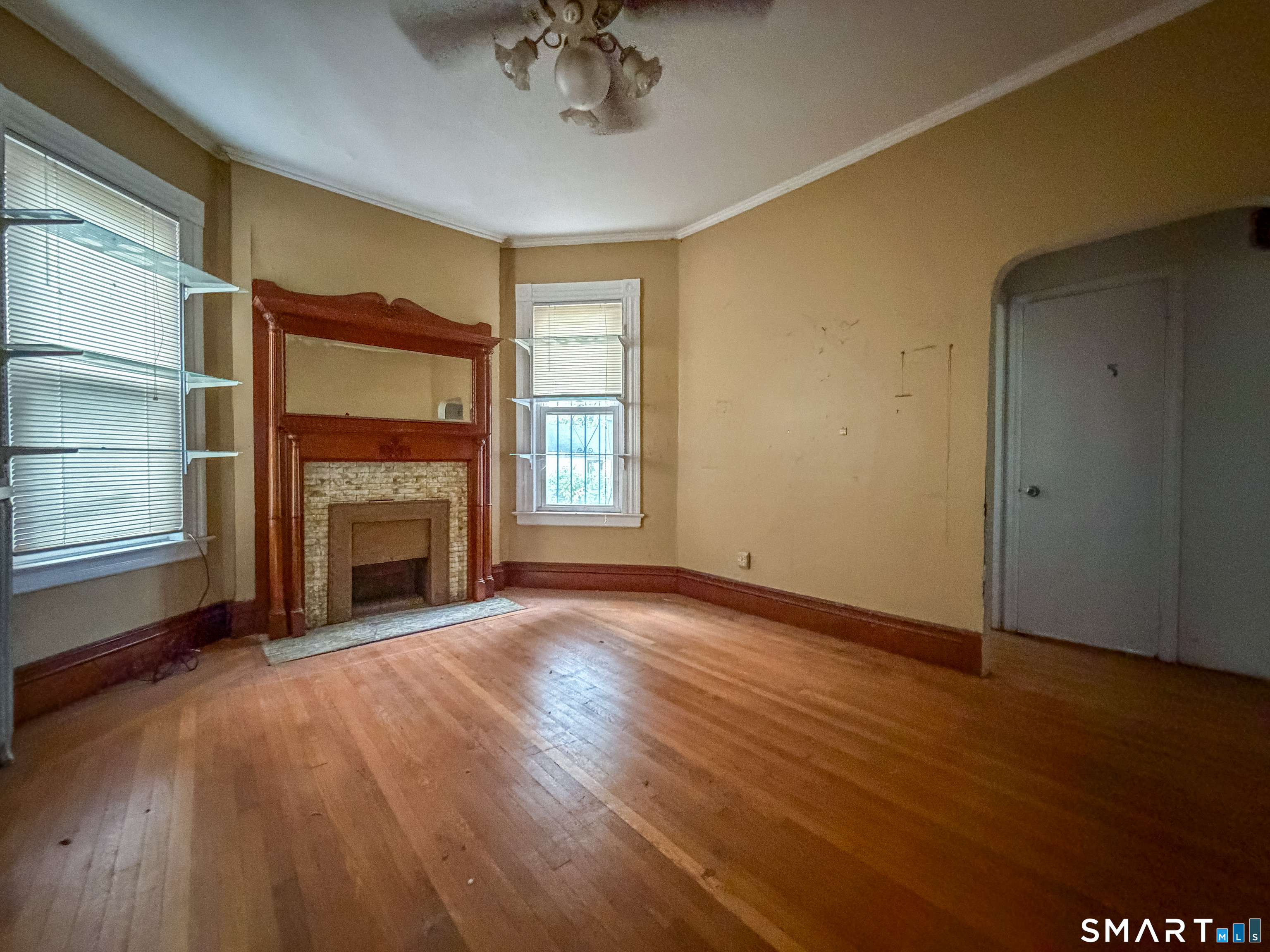 21 Annawan Street Hartford CT 06114
