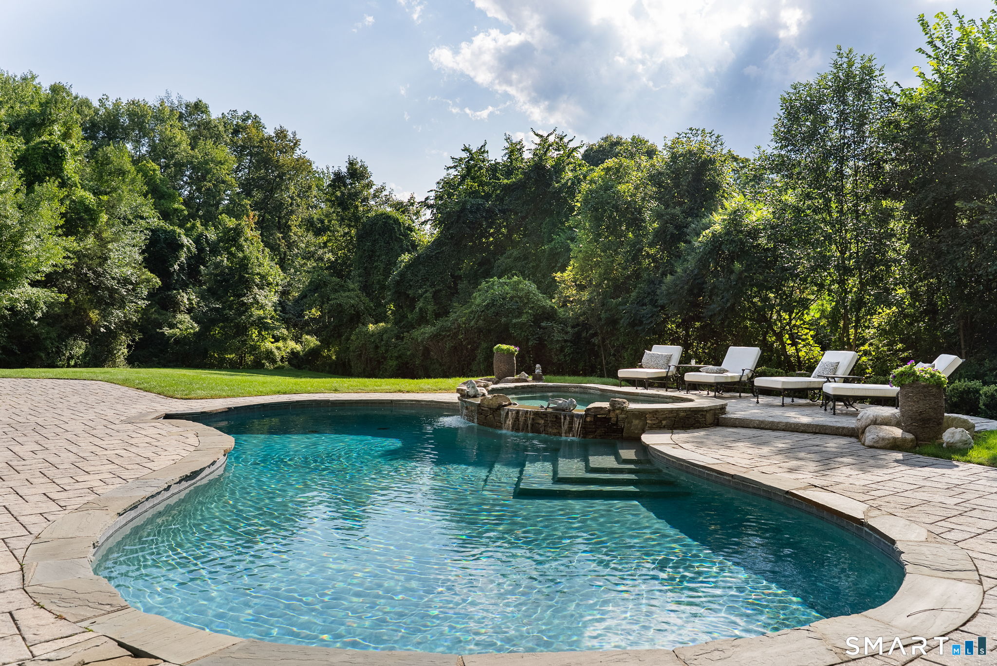 87 Mountain Spring Road Farmington CT 06032