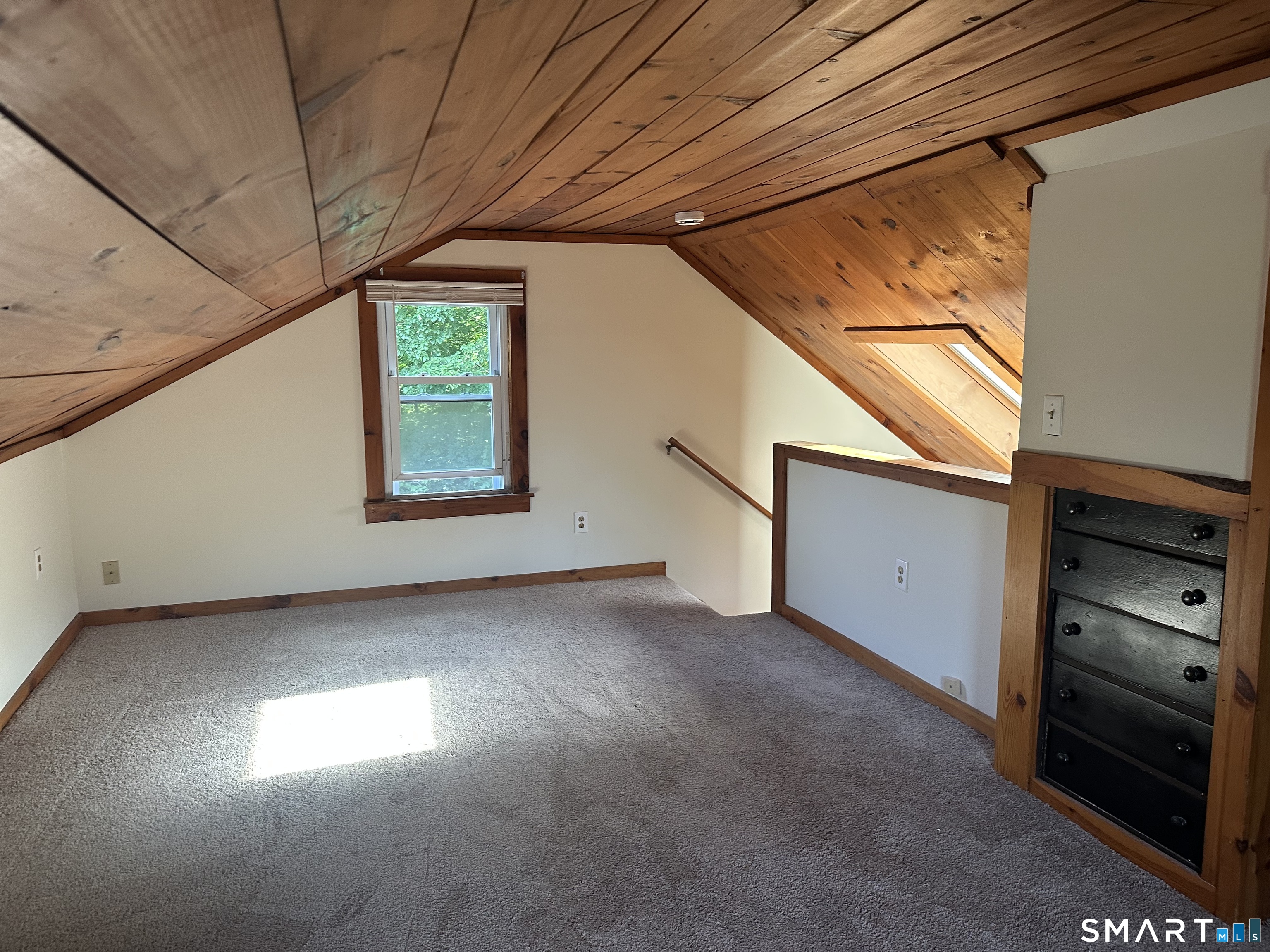 634 East North Street Suffield CT 06078