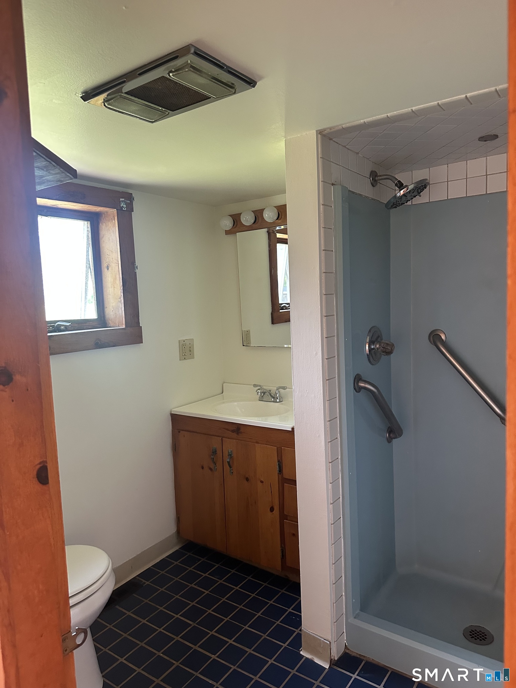 634 East North Street Suffield CT 06078