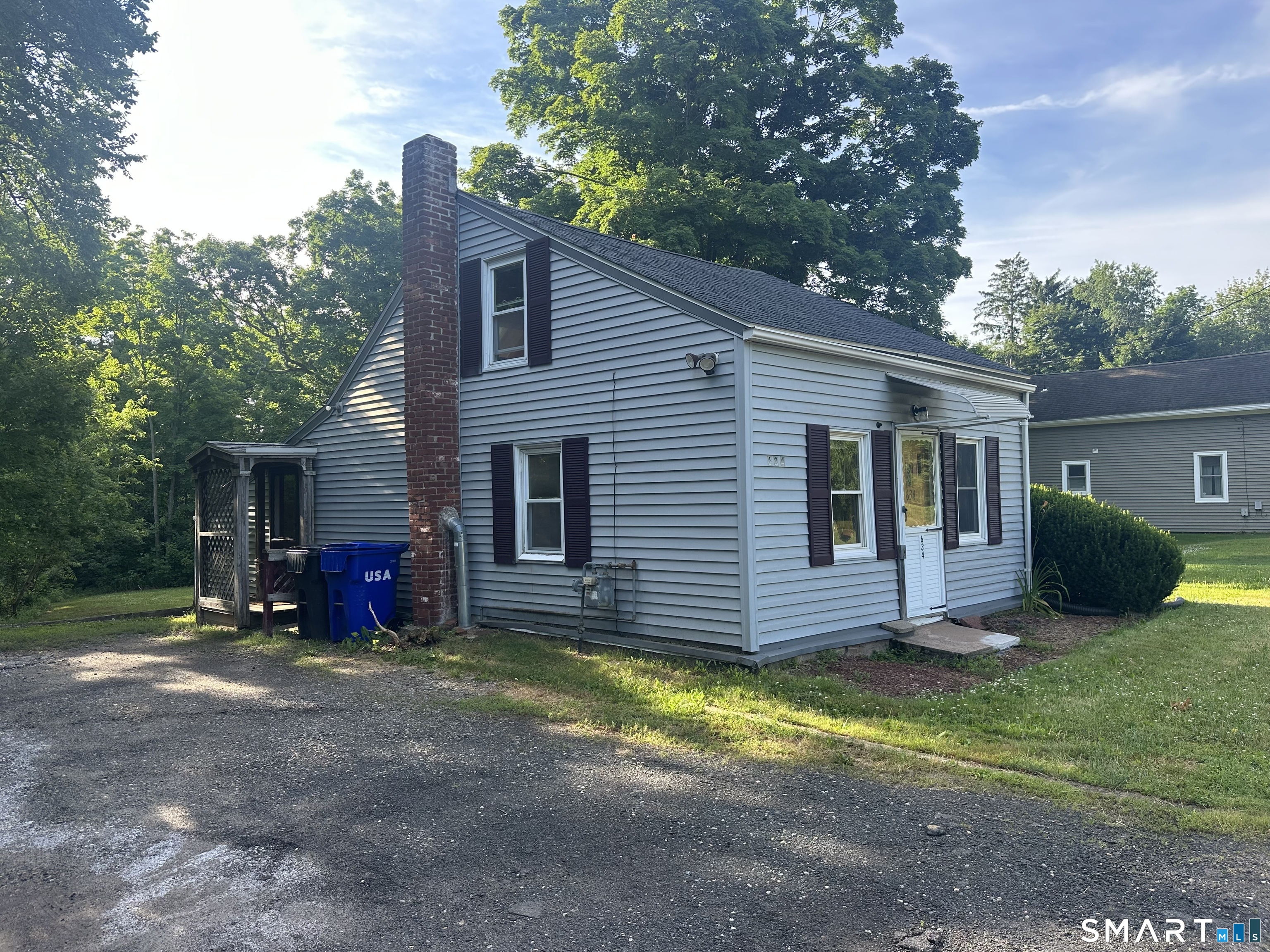 634 East North Street Suffield CT 06078
