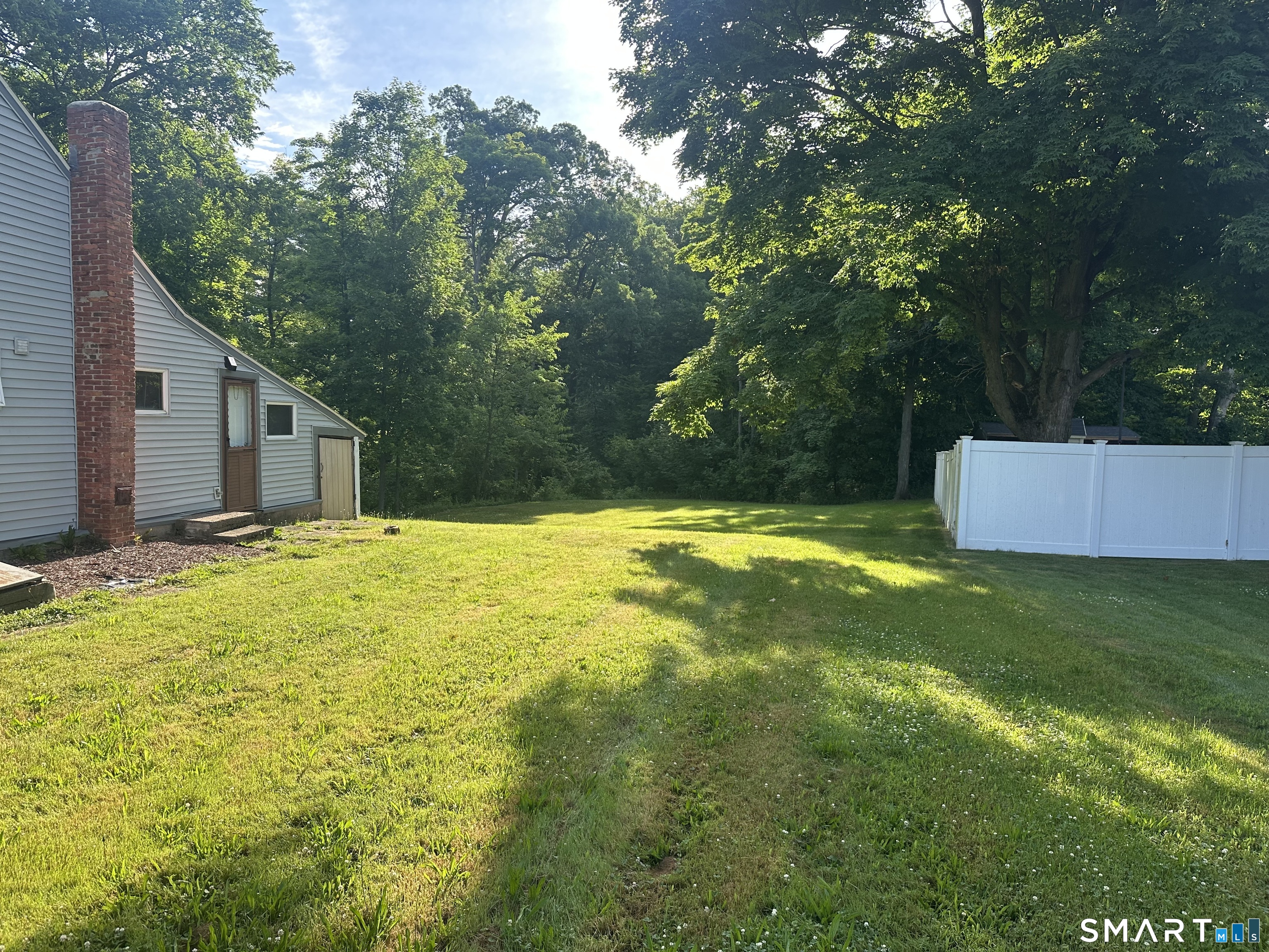 634 East North Street Suffield CT 06078