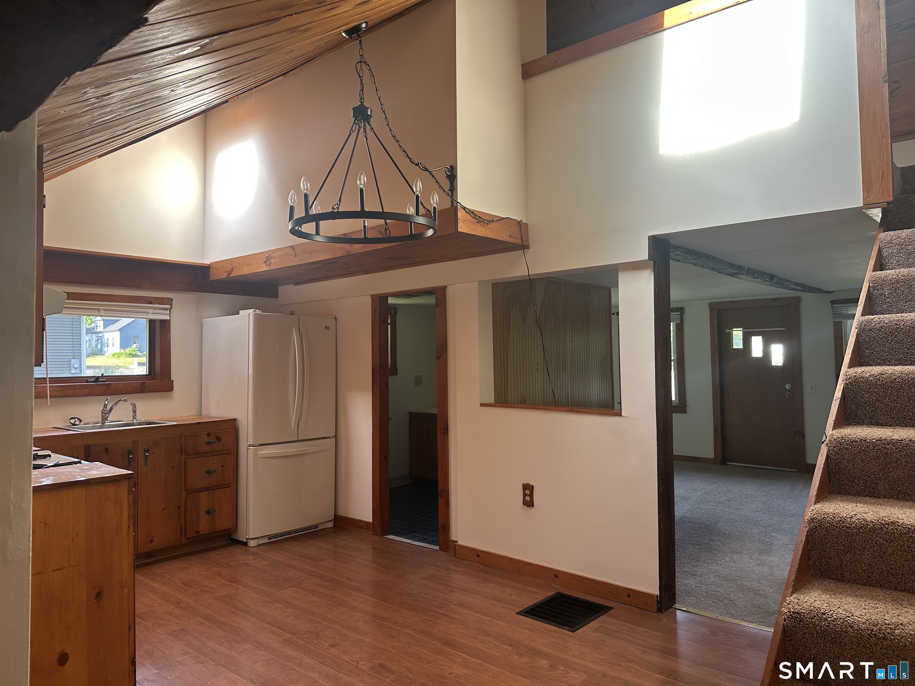 634 East North Street Suffield CT 06078