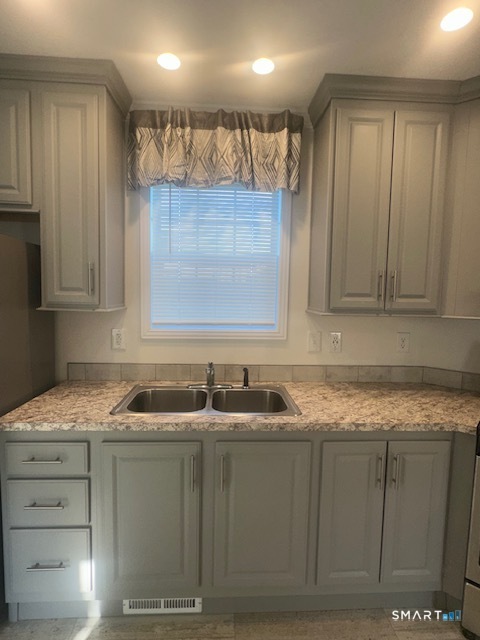 435 High Street Groton CT 06355