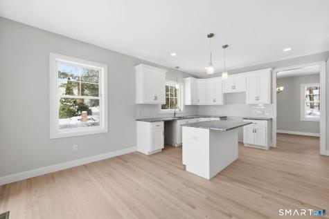 102 West Street Hebron CT 06248