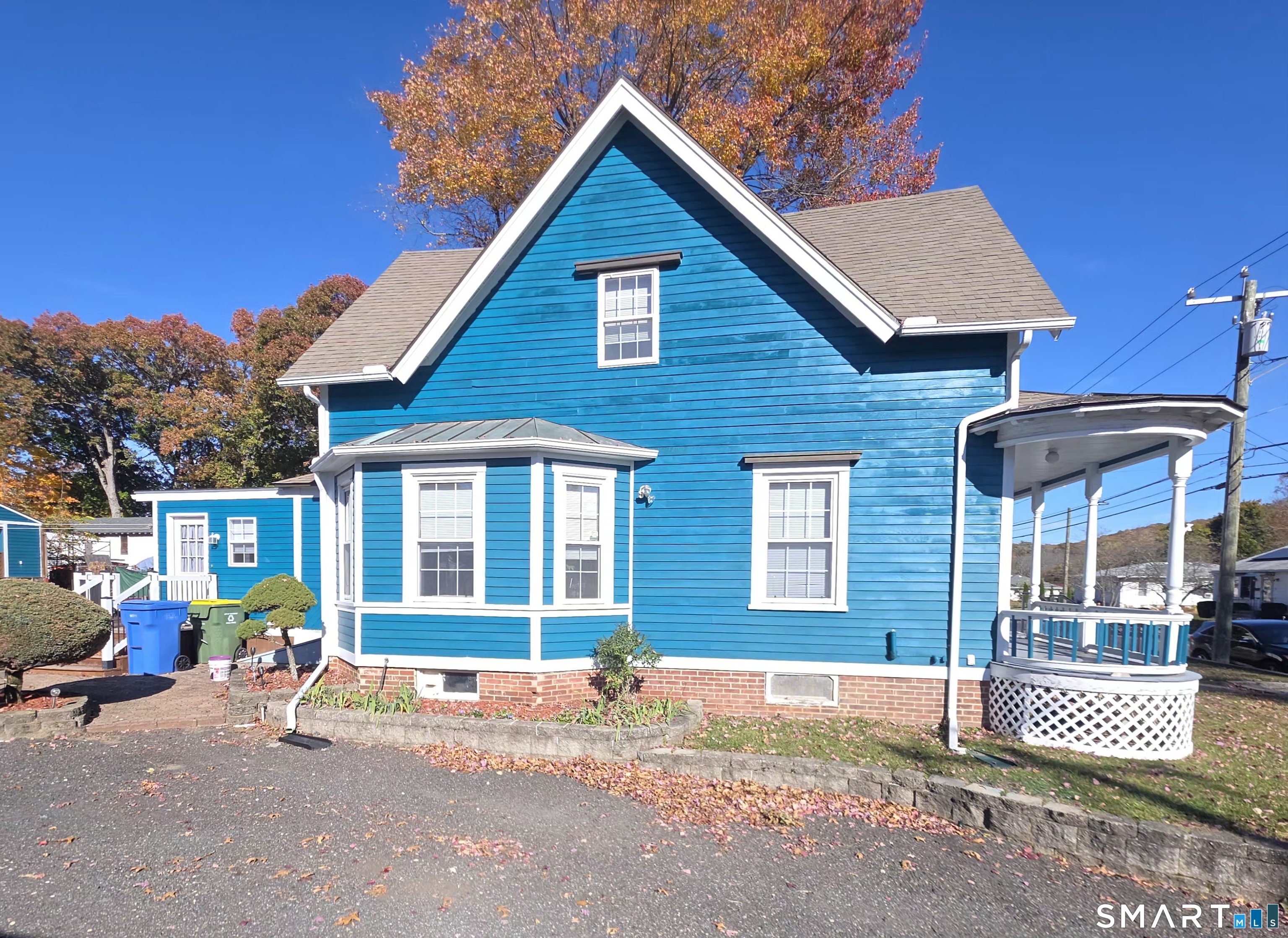 17 Edgewood Avenue Waterbury CT 06706