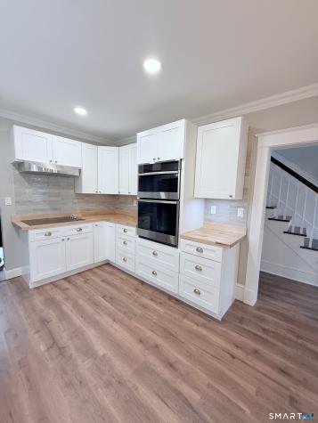 67 Faire Harbour Place New London CT 06320