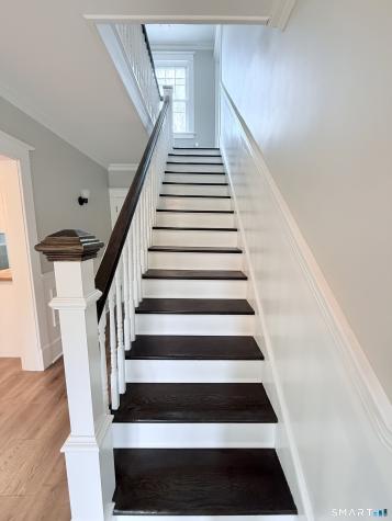 67 Faire Harbour Place New London CT 06320