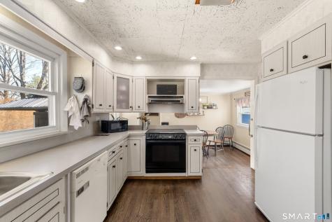 347 Amity Road Bethany CT 06524