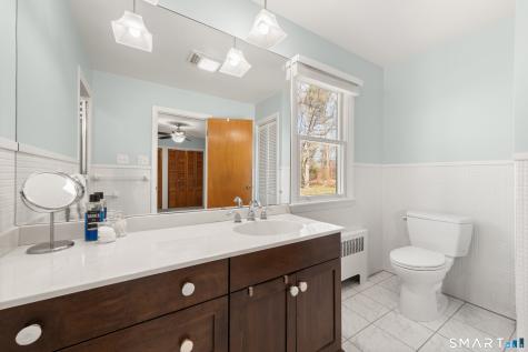347 Amity Road Bethany CT 06524