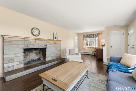 347 Amity Road Bethany CT 06524