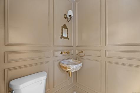 119 Westwood Road New Haven CT 06515