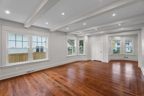 119 Westwood Road New Haven CT 06515