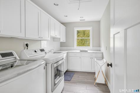 123 Riding Ridge Road Monroe CT 06468