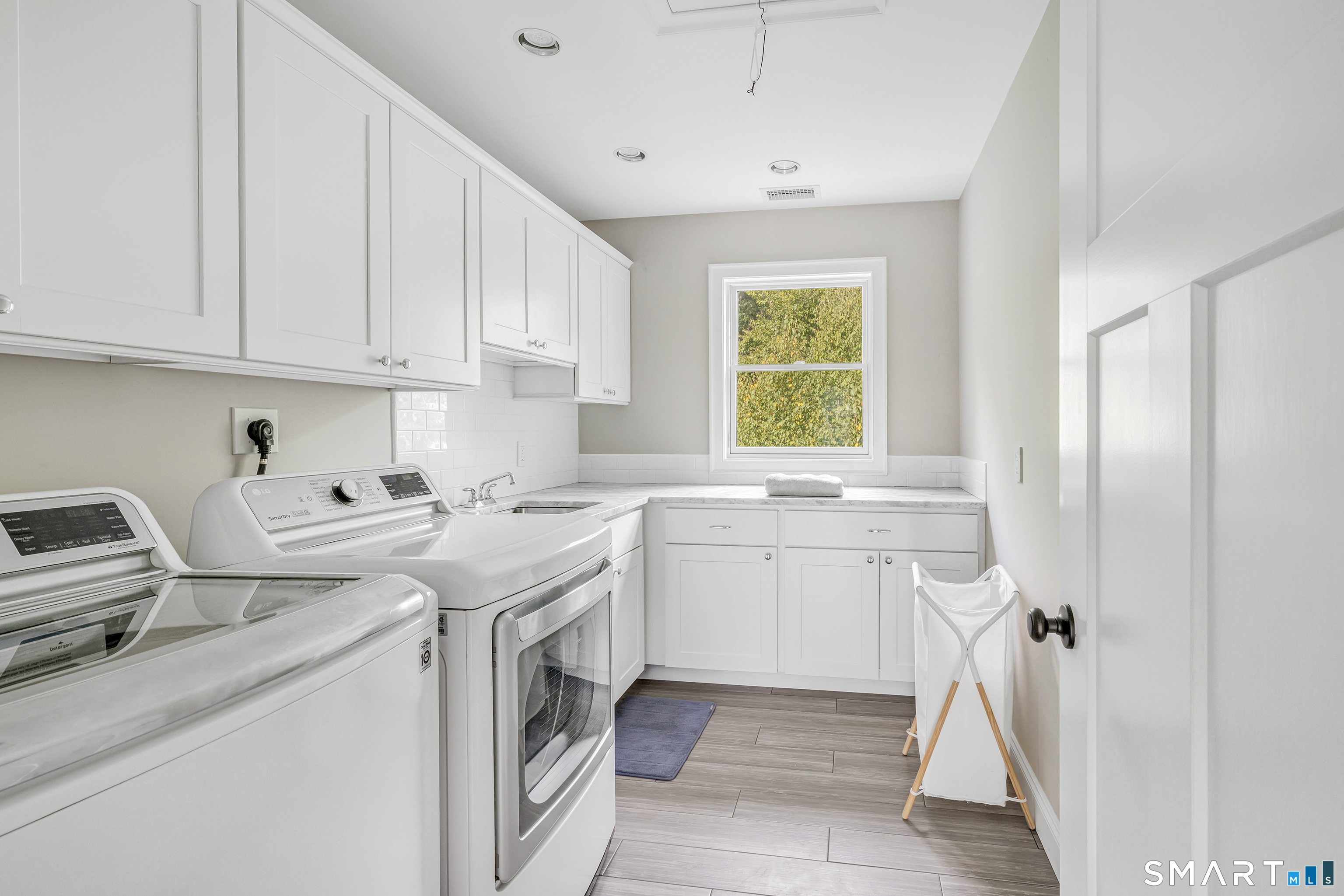 123 Riding Ridge Road Monroe CT 06468