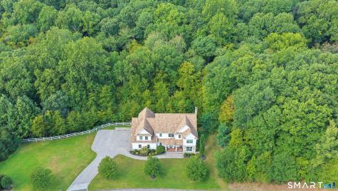 123 Riding Ridge Road Monroe CT 06468