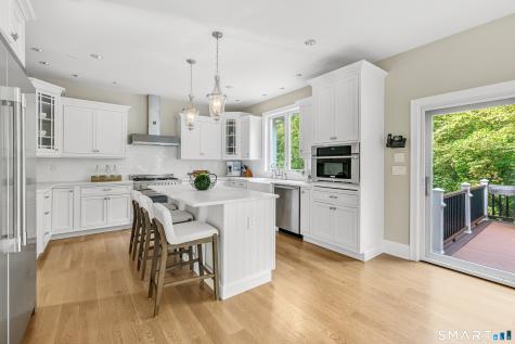 123 Riding Ridge Road Monroe CT 06468