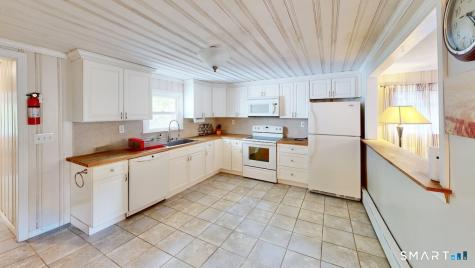 88 Avery Avenue Meriden CT 06450