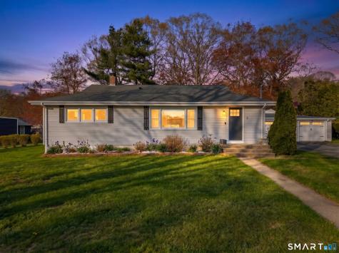 5 Oak Road Waterford CT 06385