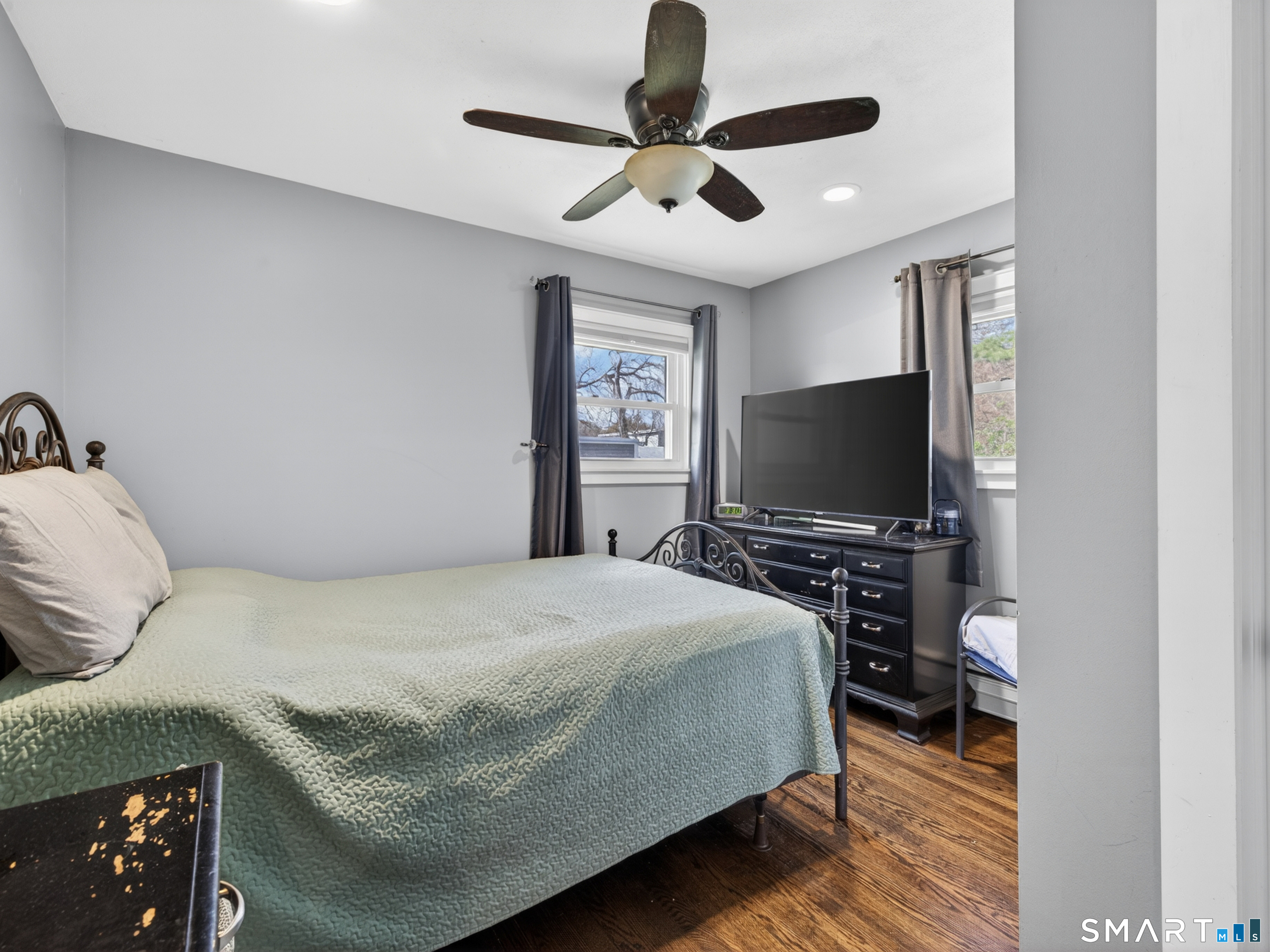 5 Oak Road Waterford CT 06385