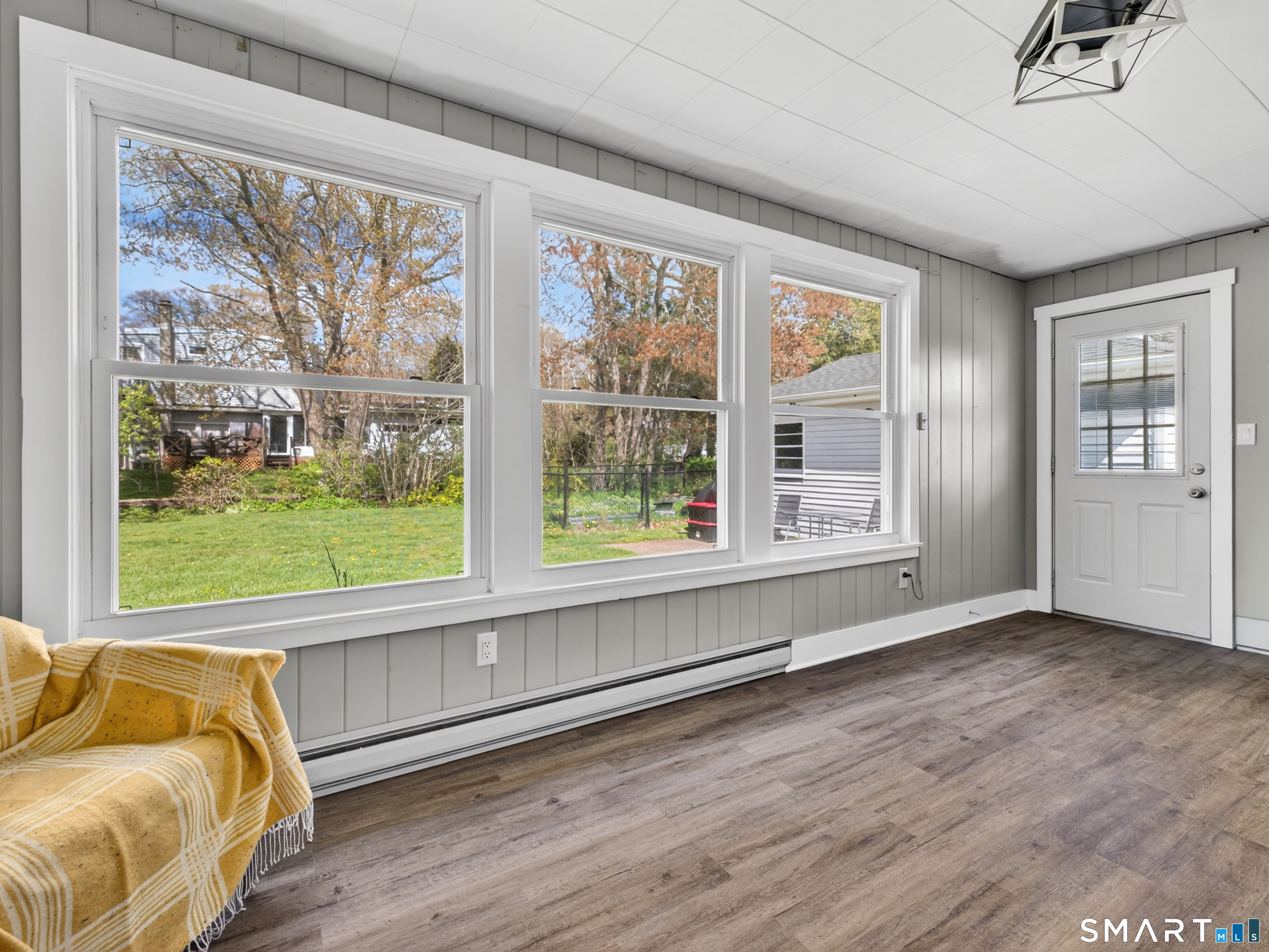 5 Oak Road Waterford CT 06385