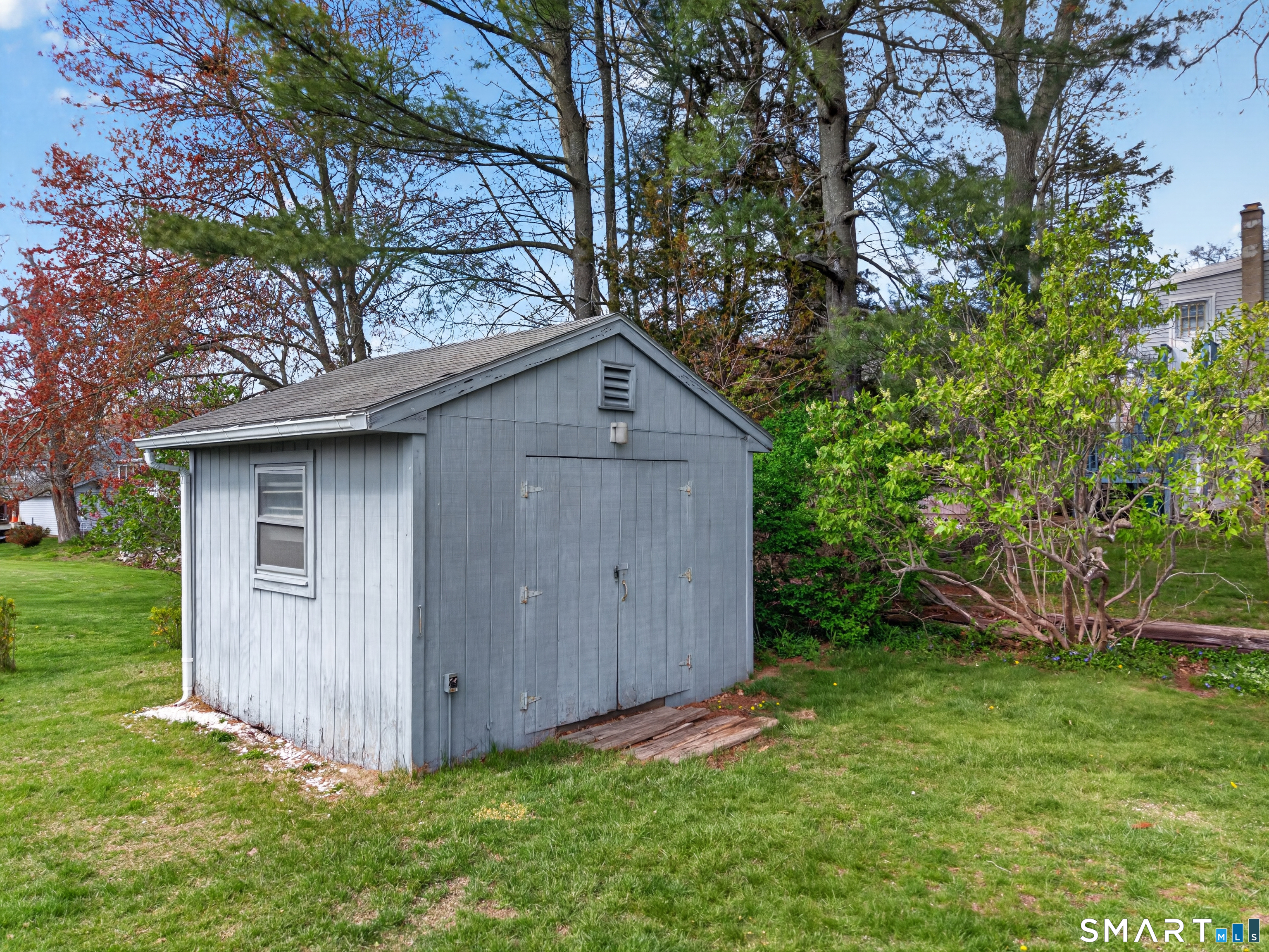 5 Oak Road Waterford CT 06385