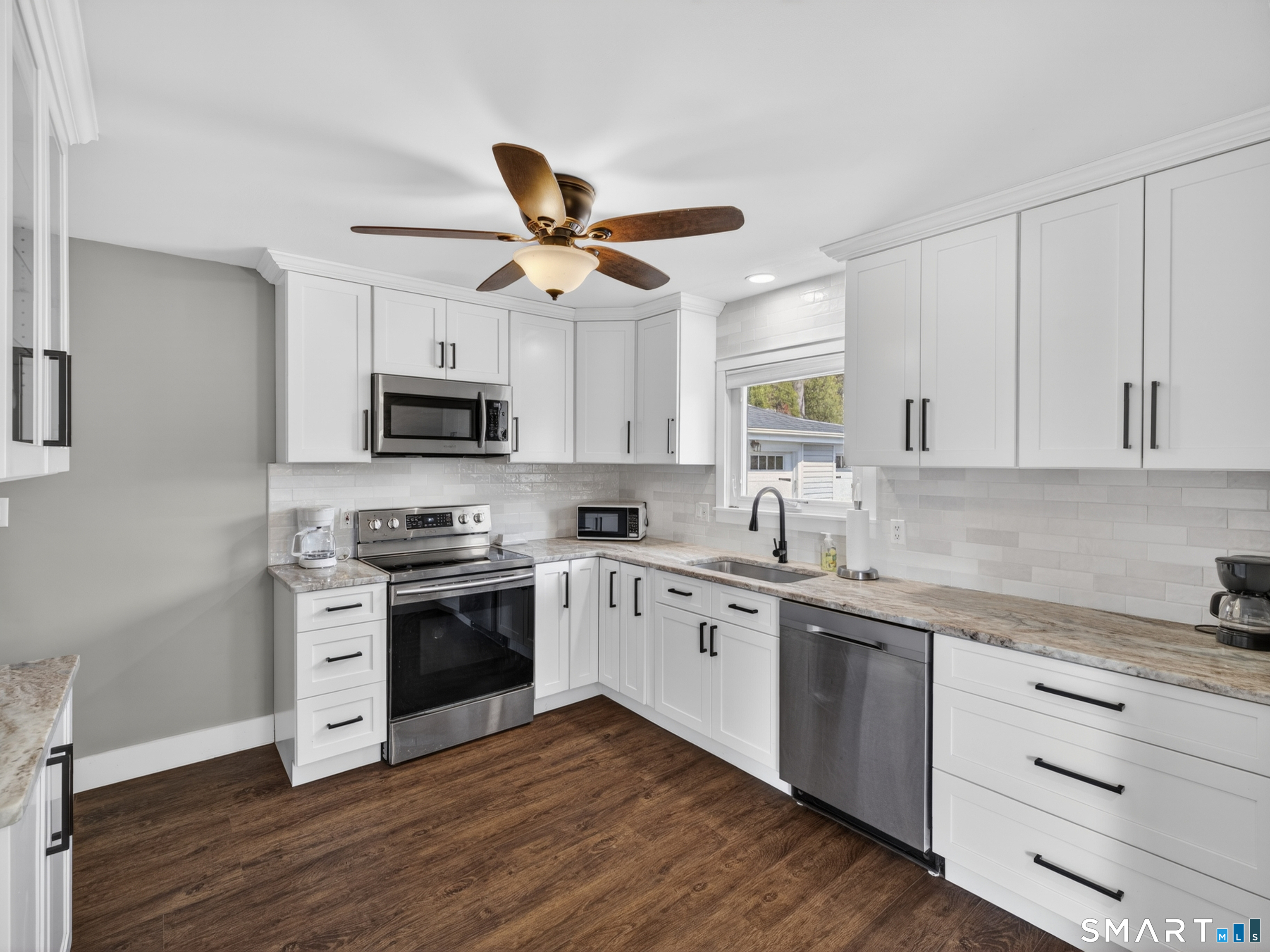 5 Oak Road Waterford CT 06385