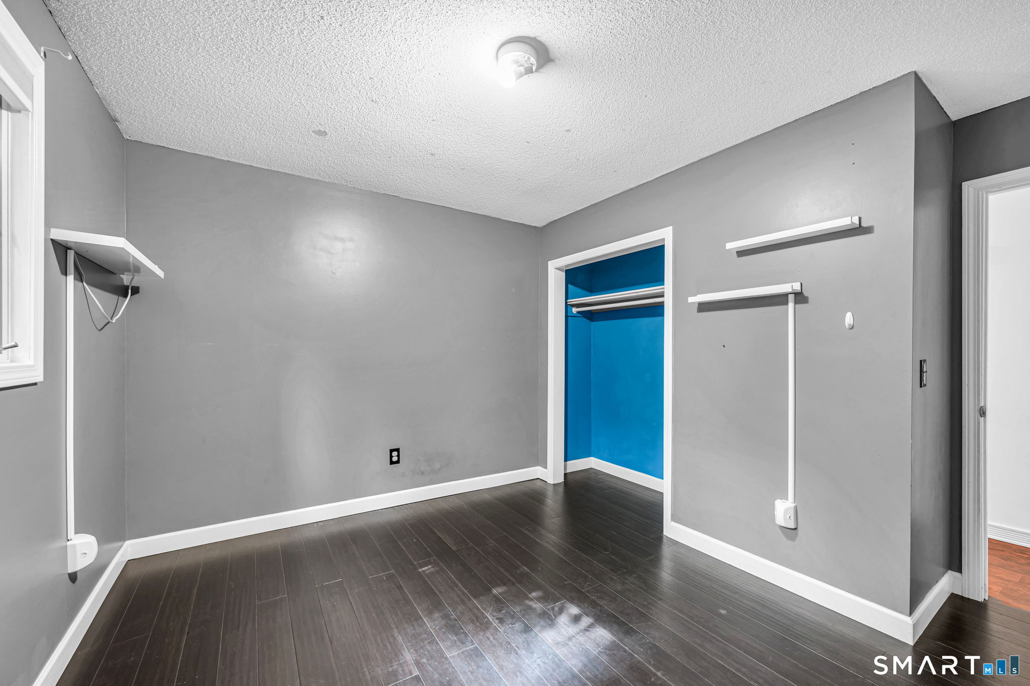 8 Crescent Beach Drive Enfield CT 06082