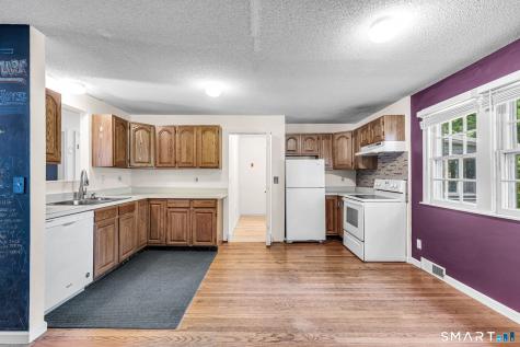 8 Crescent Beach Drive Enfield CT 06082