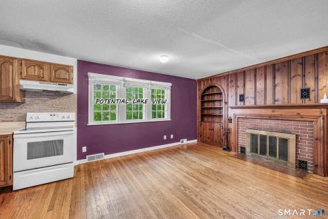 8 Crescent Beach Drive Enfield CT 06082