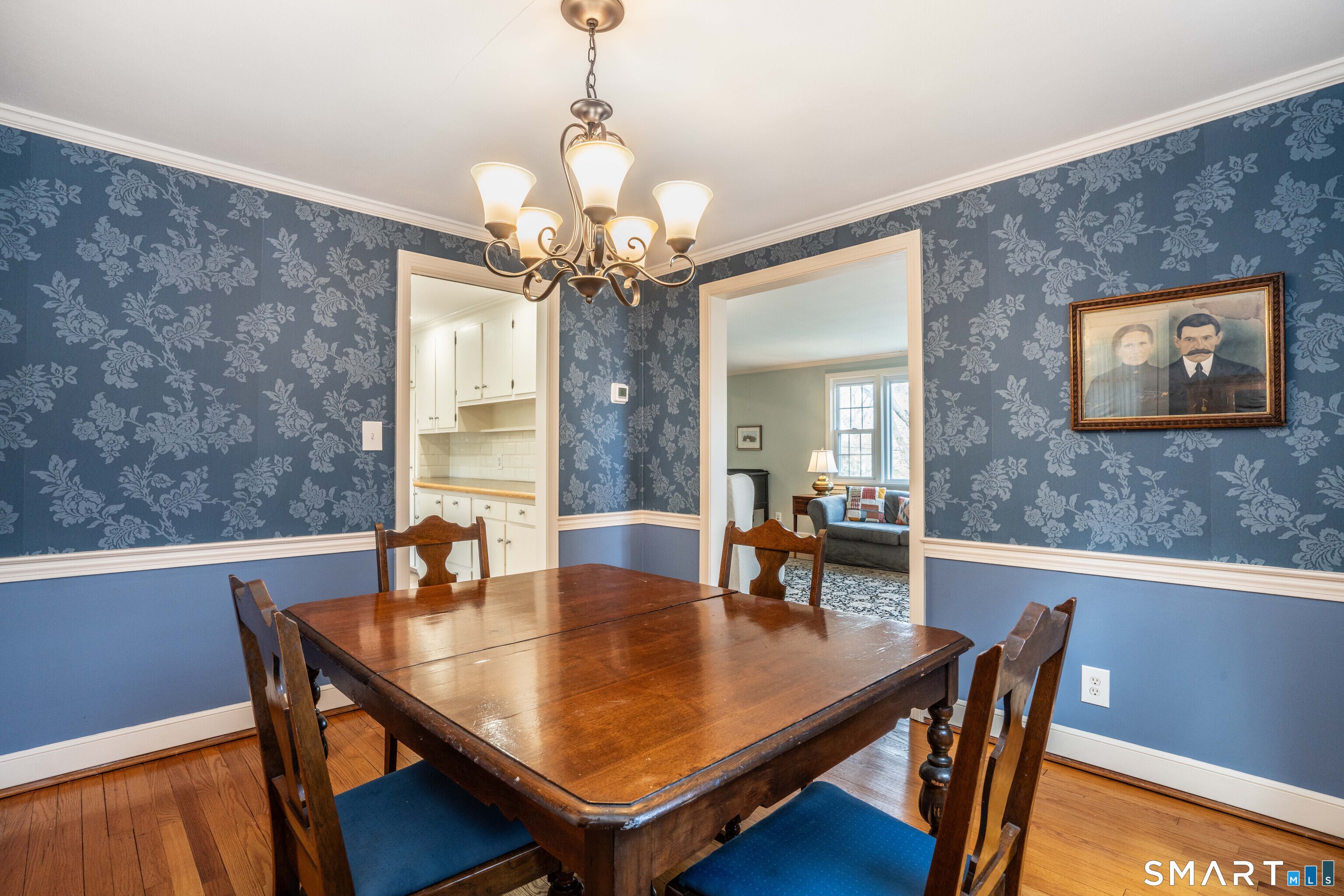 49 Foxridge Road West Hartford CT 06107