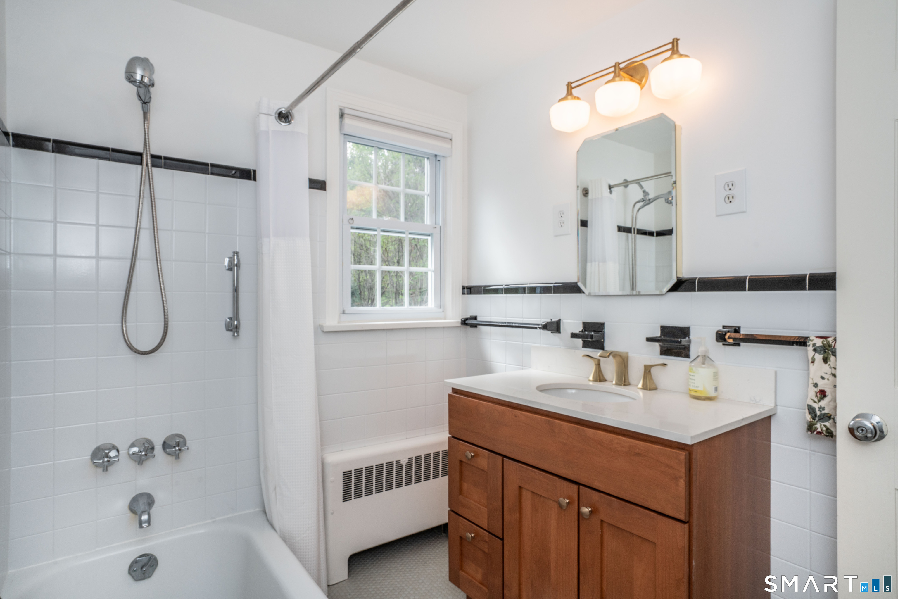 49 Foxridge Road West Hartford CT 06107