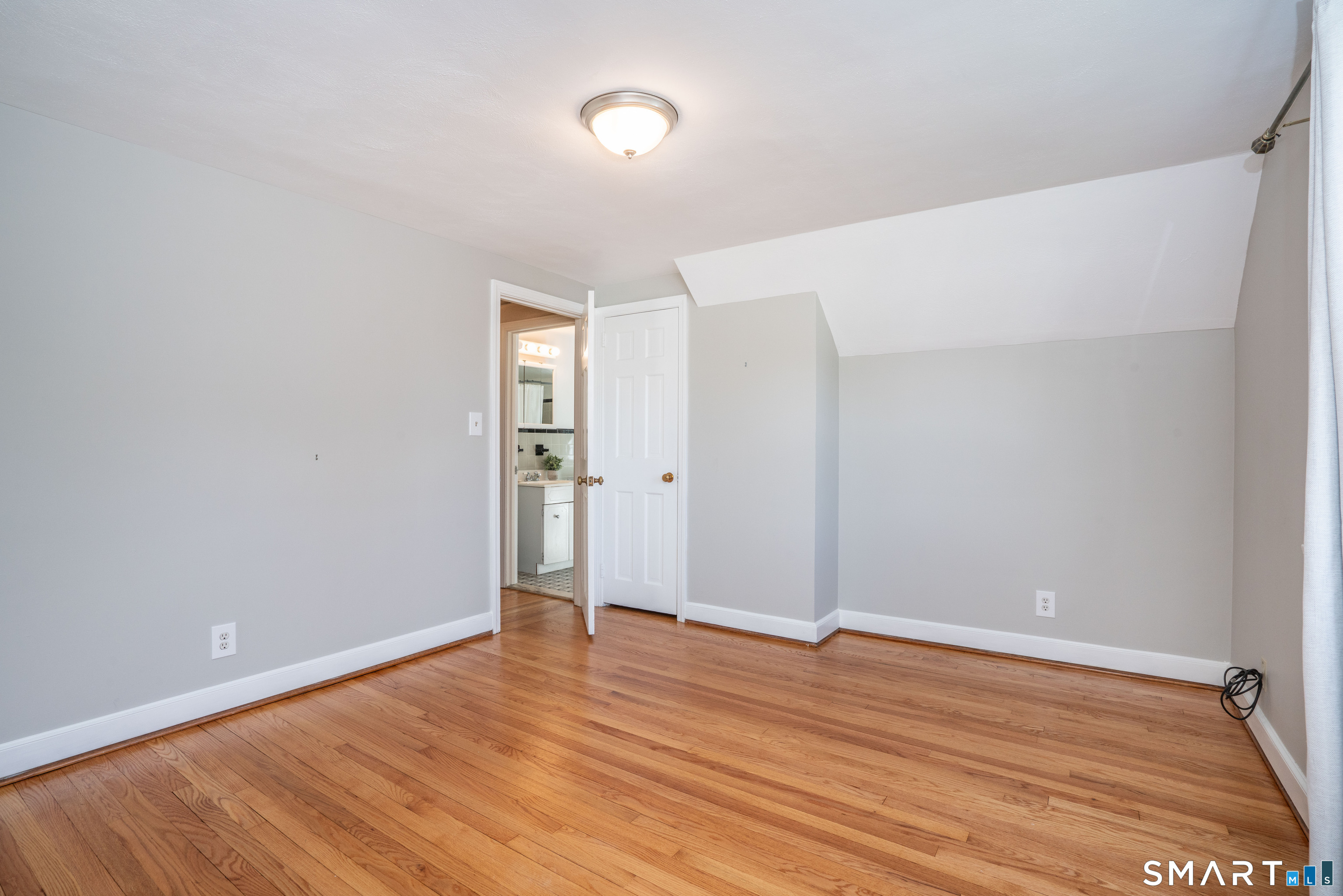 49 Foxridge Road West Hartford CT 06107