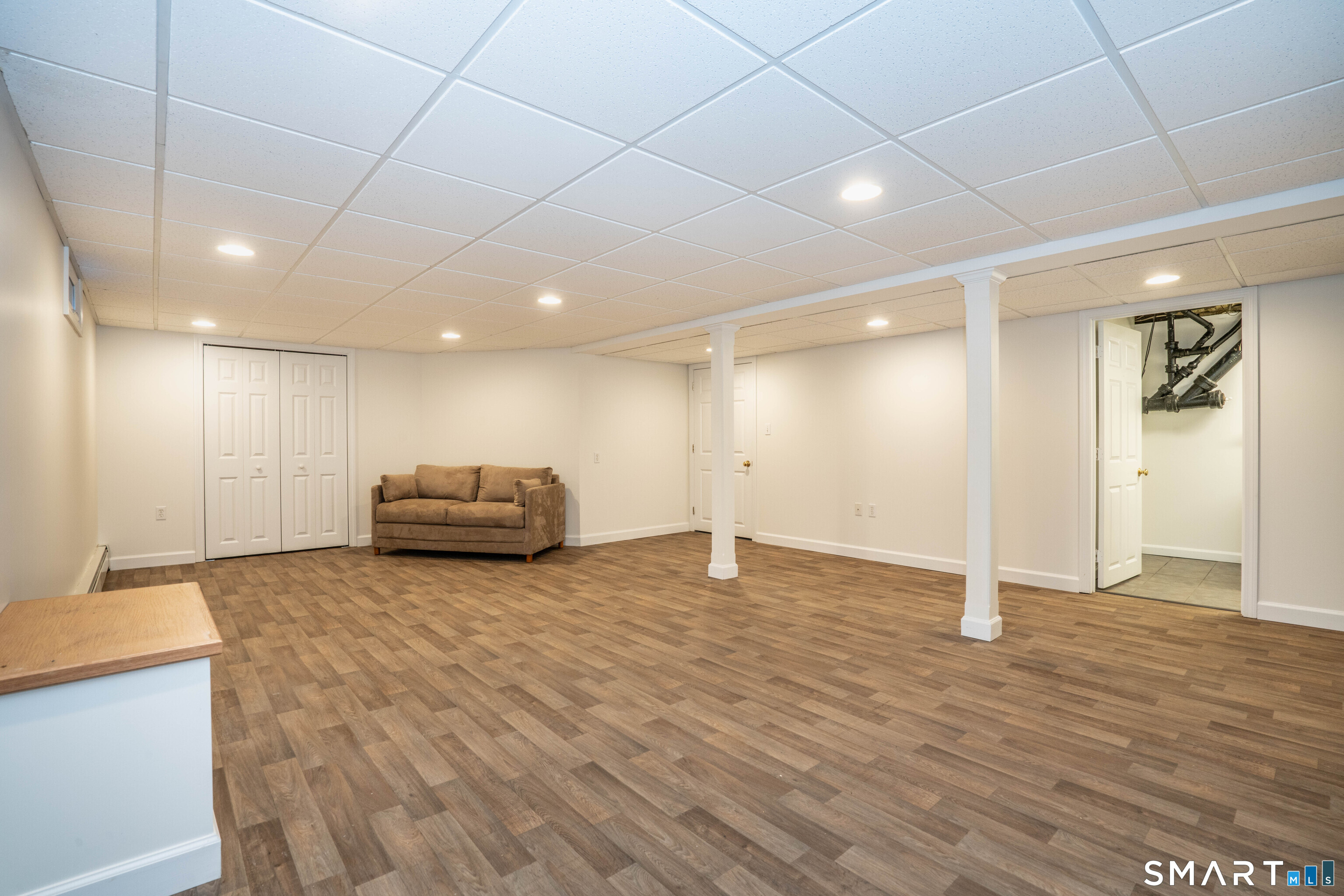 49 Foxridge Road West Hartford CT 06107