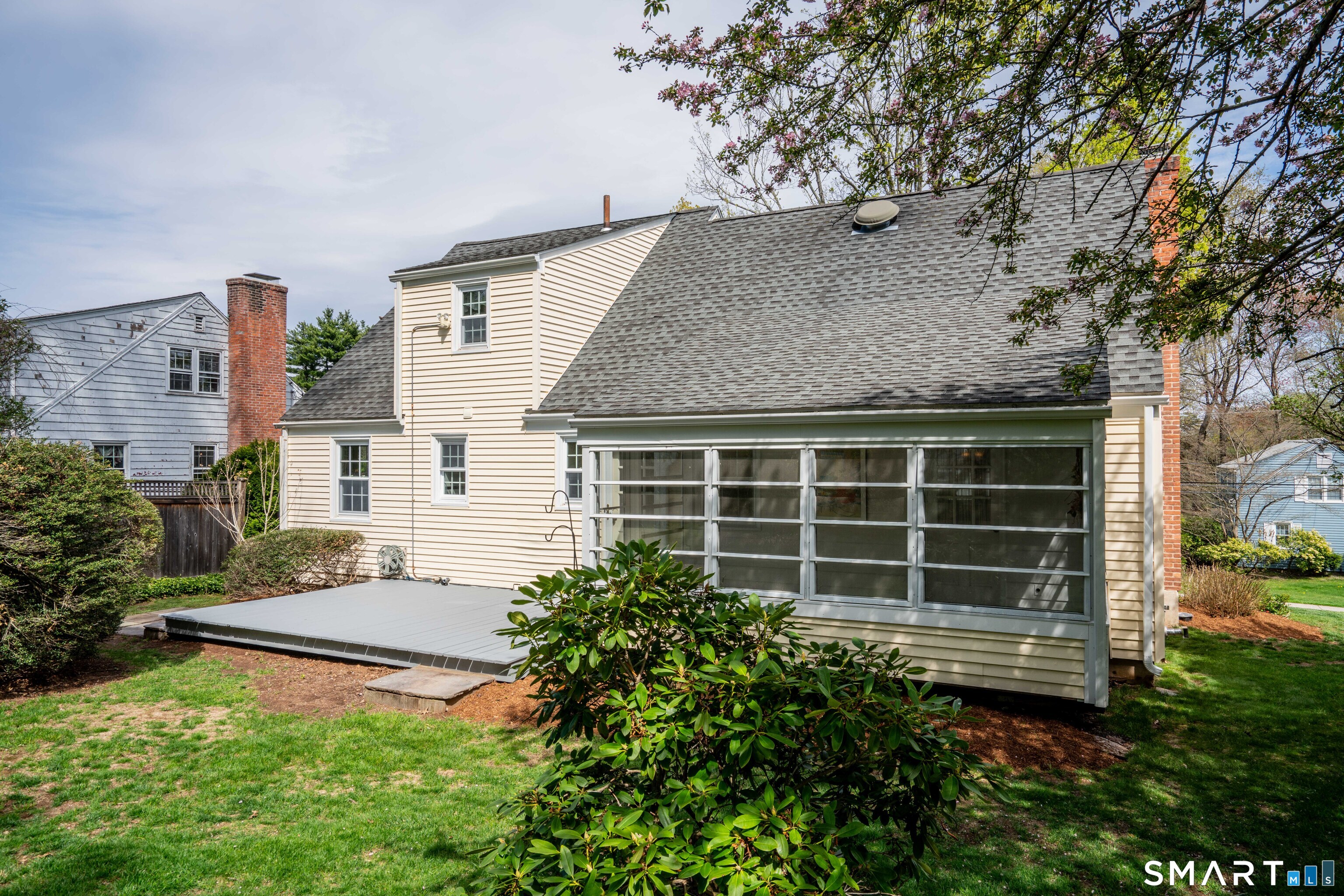 49 Foxridge Road West Hartford CT 06107
