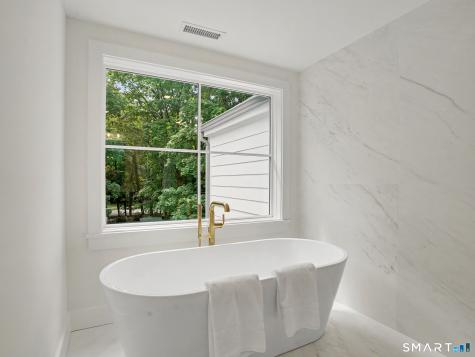 16 Grace Street New Canaan CT 06840