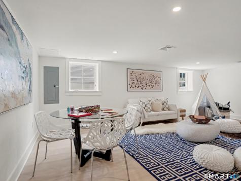 16 Grace Street New Canaan CT 06840