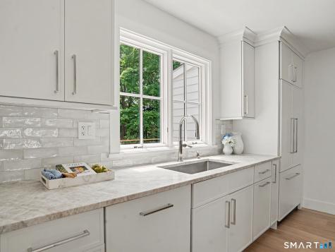 16 Grace Street New Canaan CT 06840