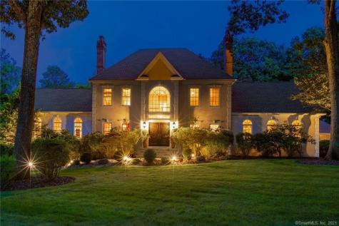 12 Fox Run Drive Easton CT 06612