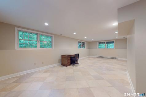45 North Nabby Road Danbury CT 06811