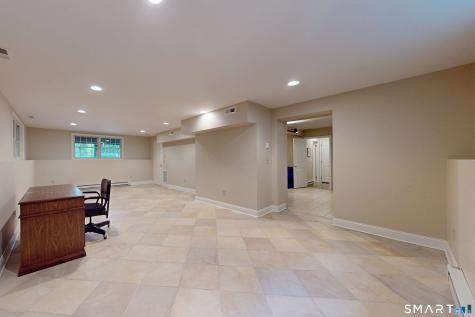 45 North Nabby Road Danbury CT 06811