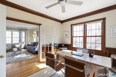 76 Lofgren Road Avon CT 06001
