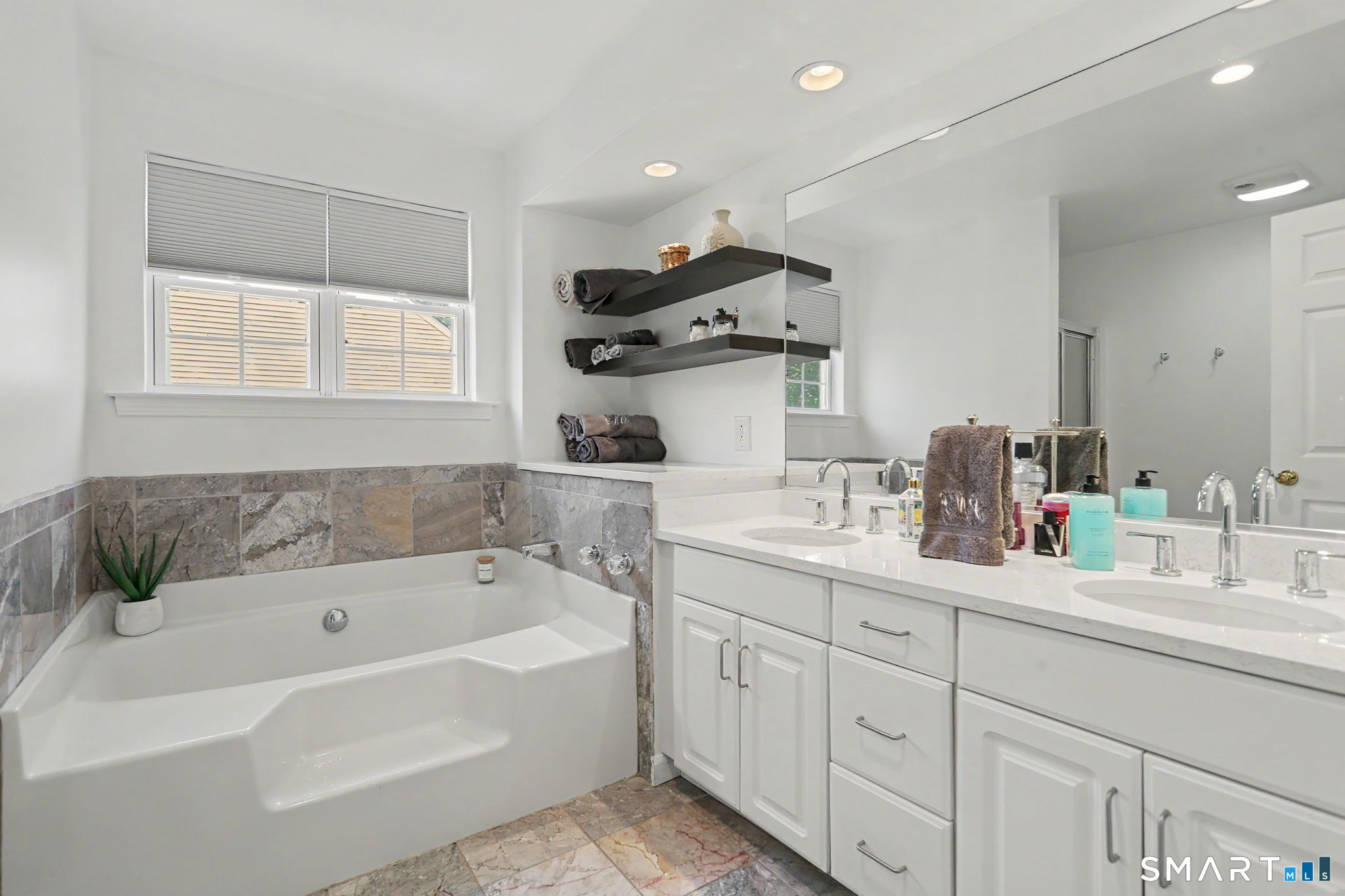 41 Henry Albert Drive Milford CT 06460