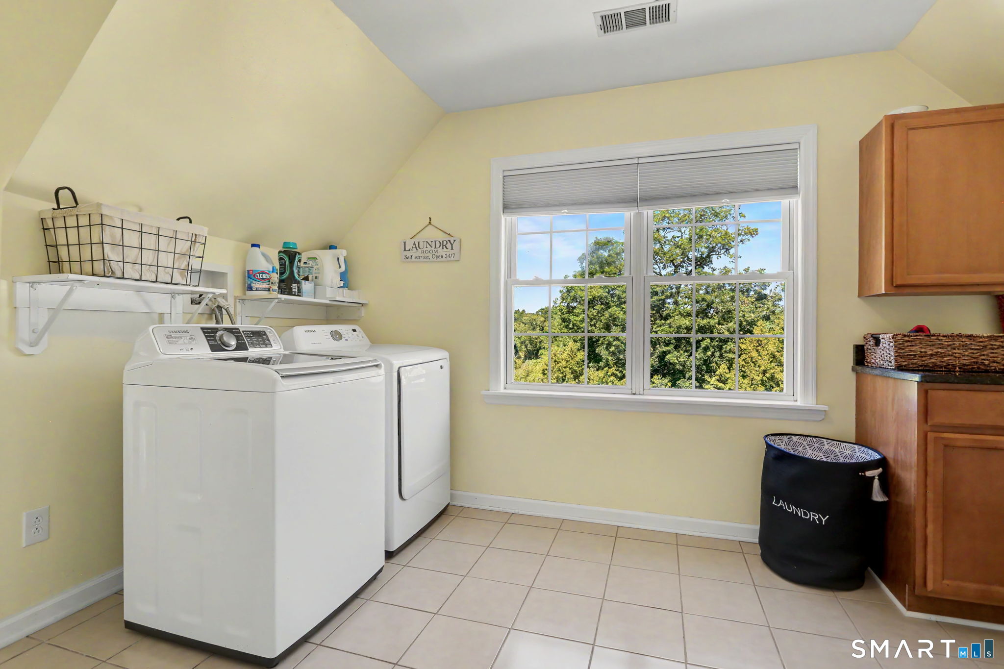 41 Henry Albert Drive Milford CT 06460