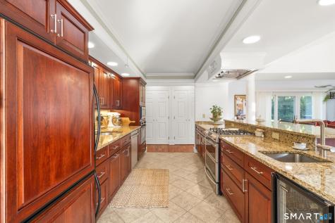 92 Quail Run Road Woodbury CT 06798